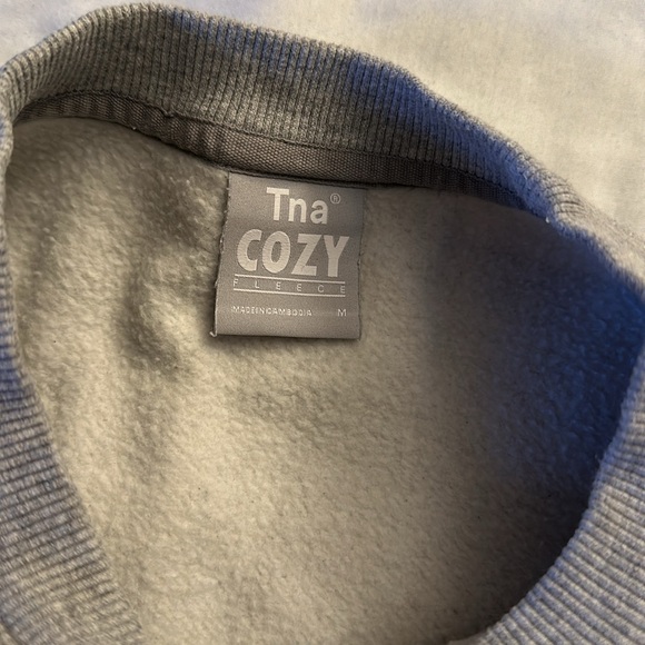 TNA Cozy Fleece Crewneck - Picture 2 of 2